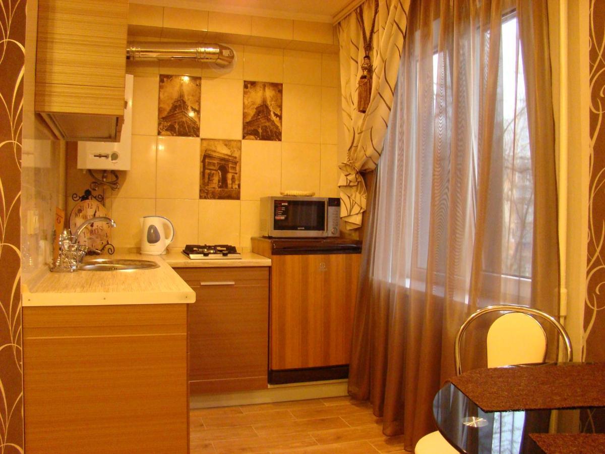 Kvartira-Studio Na Prospekte Aleksandra Polia "Parizh" Dnepropetrovsk Exterior foto